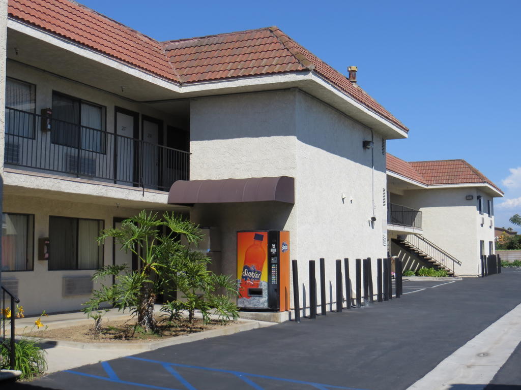 Beach Inn Motel Huntington Beach Exterior photo